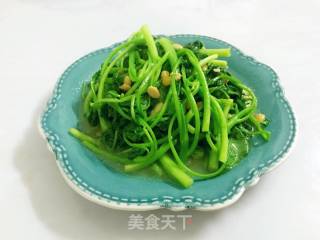 豆酱芥兰缨的做法