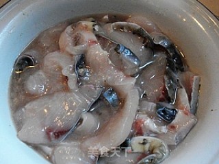 茄汁鱼片的做法步骤：1