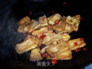 驱寒暖身的---香辣大葱焖豆腐的做法步骤：7