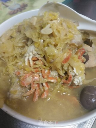 东北炖酸菜的做法