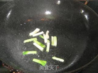 青蒜炒豆芽的做法步骤：2