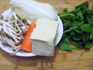【冬季养生菜】简单清补菜---砂锅素什锦的做法步骤：1