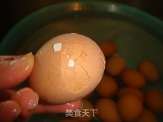 甘香卤鸡蛋的做法步骤：3