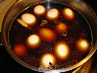 甘香卤鸡蛋的做法步骤：7