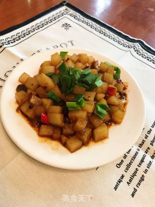 红烧土豆丁的做法