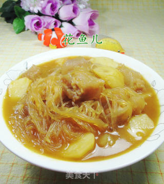 牛筋粉丝煮土豆的做法