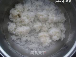 养生粥——茼蒿牛肉粥的做法步骤：2