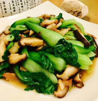 香菇炒青菜的做法