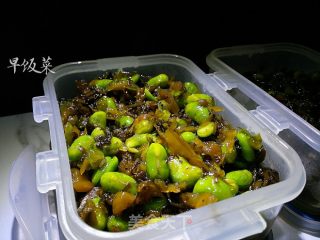 咸菜炒毛豆子的做法