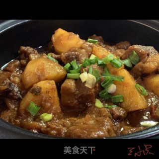 超下饭的土豆炖牛腩的做法