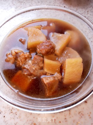 炖菜:白萝卜炖牛腩的做法