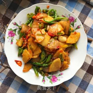 土豆炒肉的做法