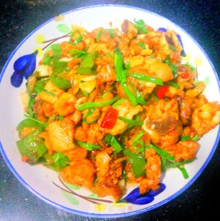 椒香鸡肉的做法