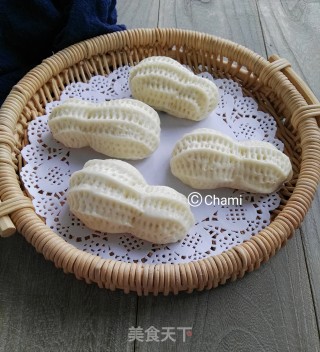 象形花生包的做法