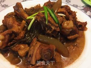 魔芋烧鸭腿的做法