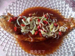 焖黄花鱼的做法