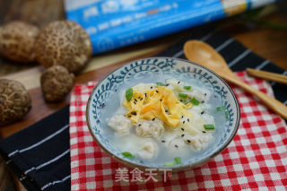 磷虾香菇馄饨的做法