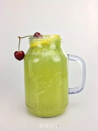 青提柠檬气泡水的做法