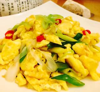 大葱炒鸡蛋的做法