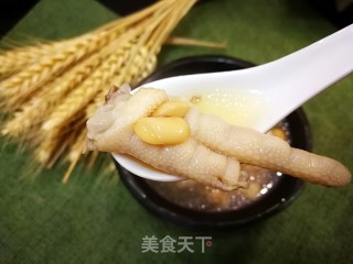 鸡爪黄豆汤的做法