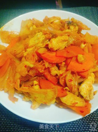 辣白菜炒茭白鸡胸肉的做法