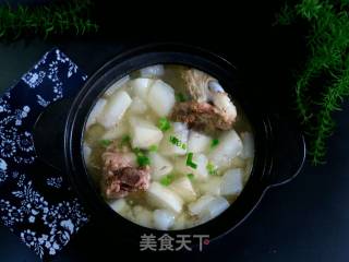 大骨炖白萝卜的做法
