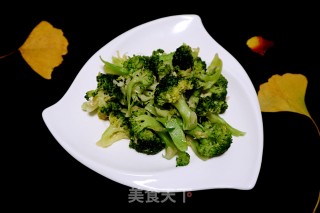 清炒西兰花的做法