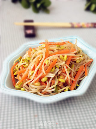 黄豆芽炒胡萝卜的做法