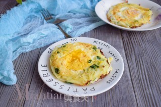 鸟巢鸡蛋饼的做法