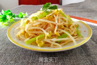 芹菜拌黄豆芽的做法