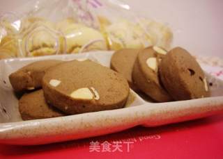 杏仁朗姆提子酥+牛奶可可杏仁饼（一种做法，两种口味）的做法