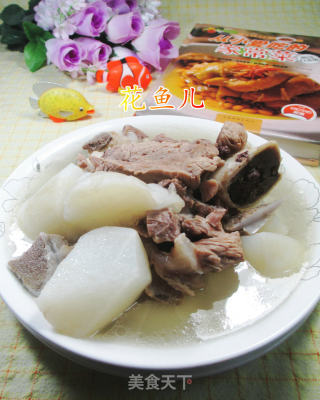 萝卜筒骨汤的做法