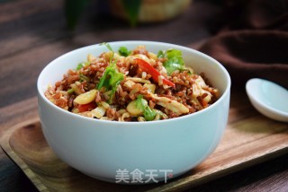 鸡丝红米拌饭的做法
