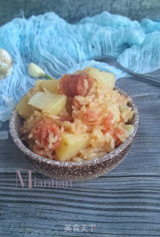 土豆腊肠焖饭的做法