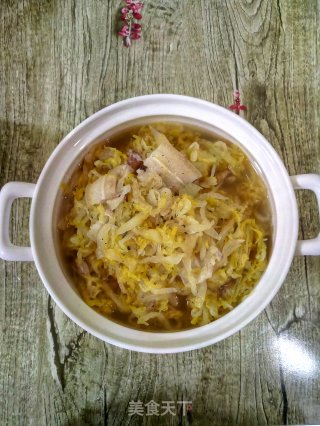 酸菜五花肉炖棒骨的做法