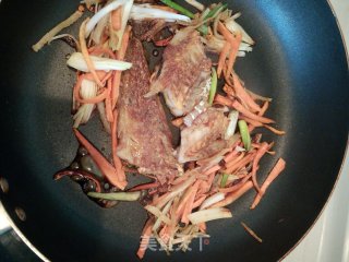 煎海鱼的做法