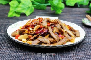 下酒菜，泡椒牛肉的做法
