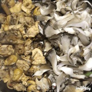 简单到爆的鸡火锅的做法