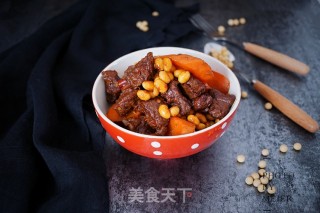 牛肉烧黄豆胡萝卜的做法