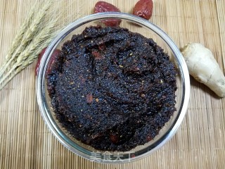 红糖枸杞姜枣膏的做法