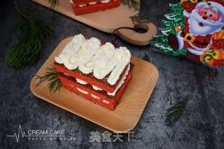 红丝绒戚风奶油蛋糕