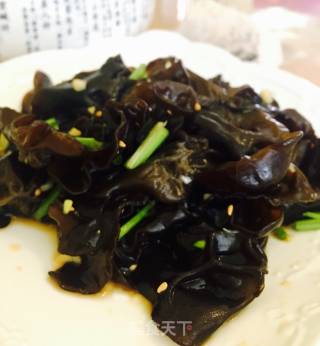 凉拌木耳的做法