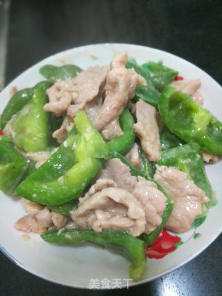瘦肉炒圆椒的做法