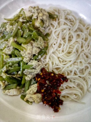 芸豆鸡蛋过水面的做法