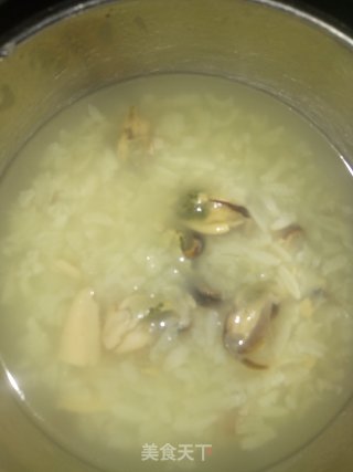 淡菜江米粥的做法