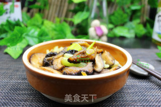 麻油爆炒红极参的做法