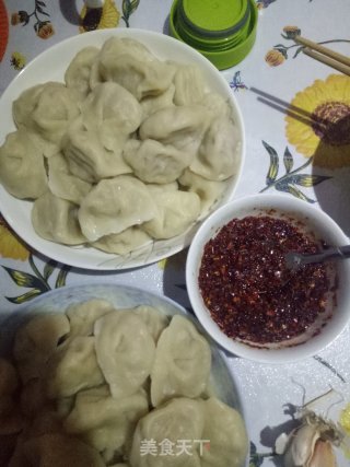 猪肉酸菜馅水饺的做法