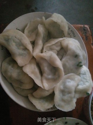 韭菜饺子的做法