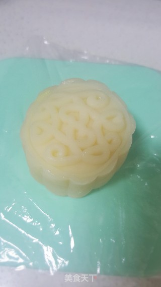 冰皮奶黄月饼的做法