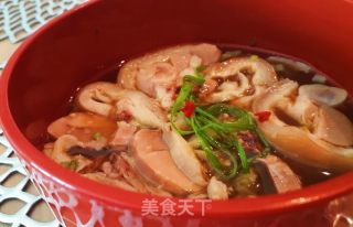 小时候爸爸的蒸肘花的做法